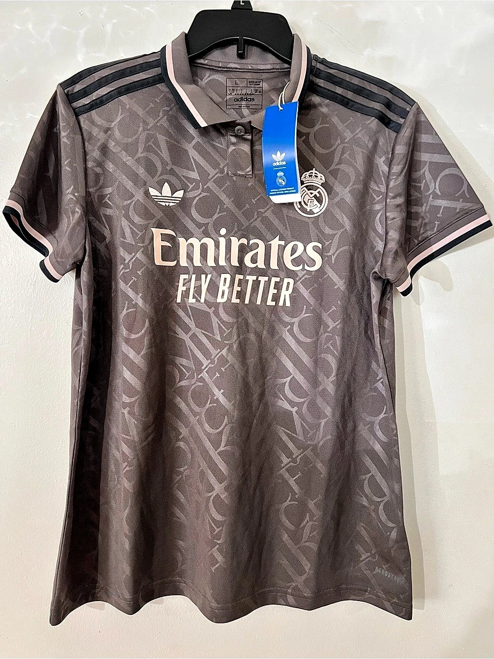 Wmns adidas Real Madrid 3rd Jersey Gray Size Large NWT